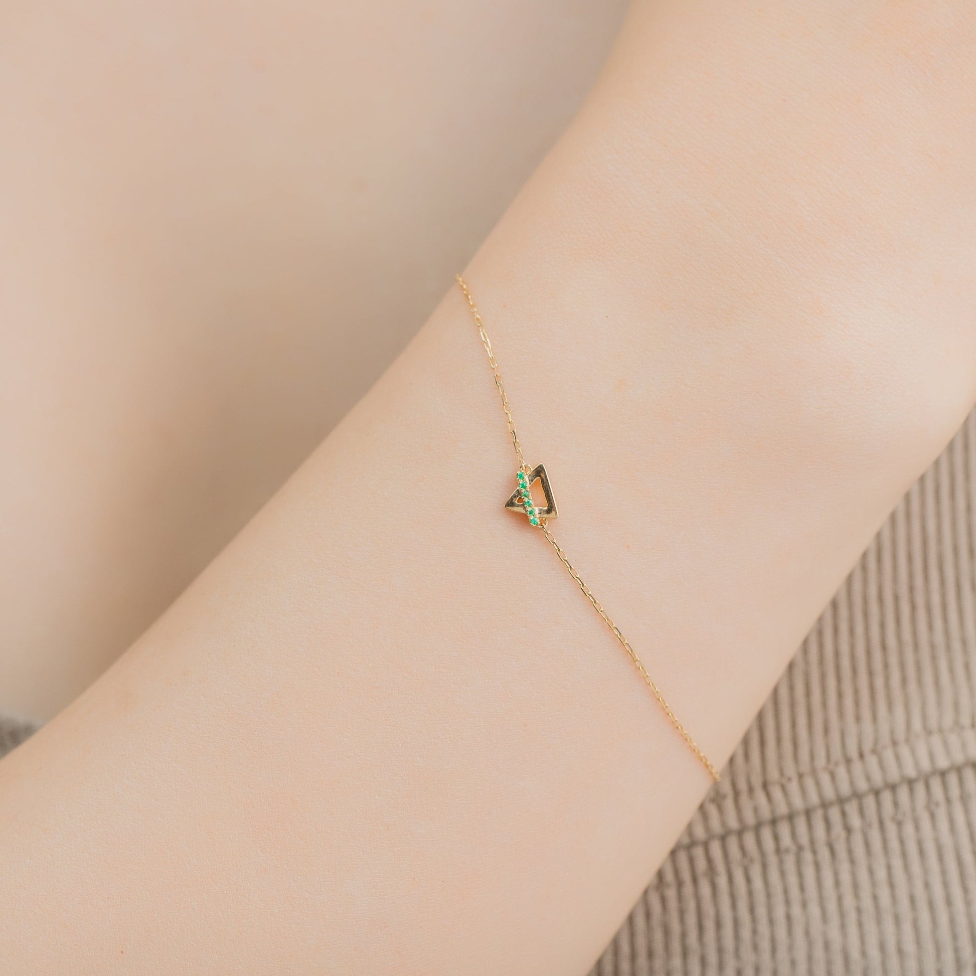 Earth Necklace in Sold Gold and Emerald