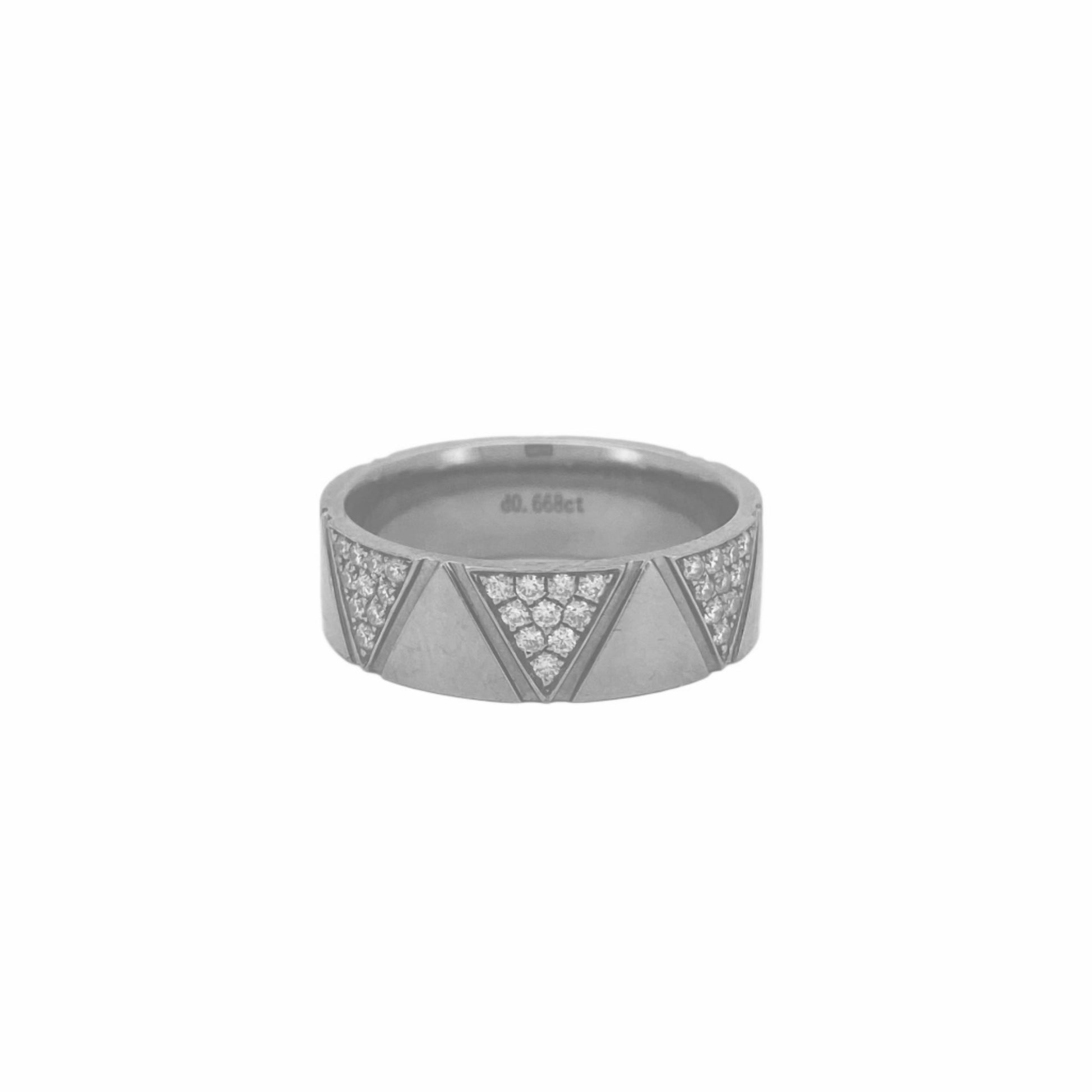 Pyramid Radiance Diamond Ring