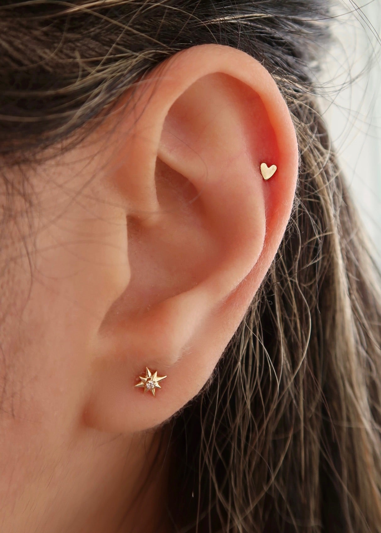 Amour Flatback Earring