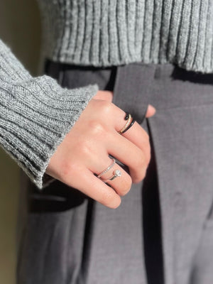 Linea Diamond Ring