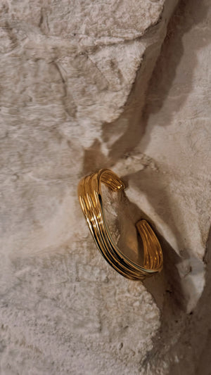 Crya Bangle