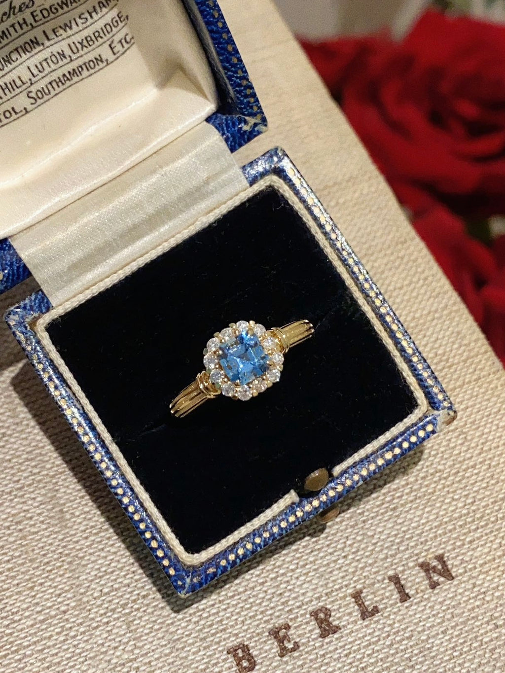 Azur Aquamarine Ring