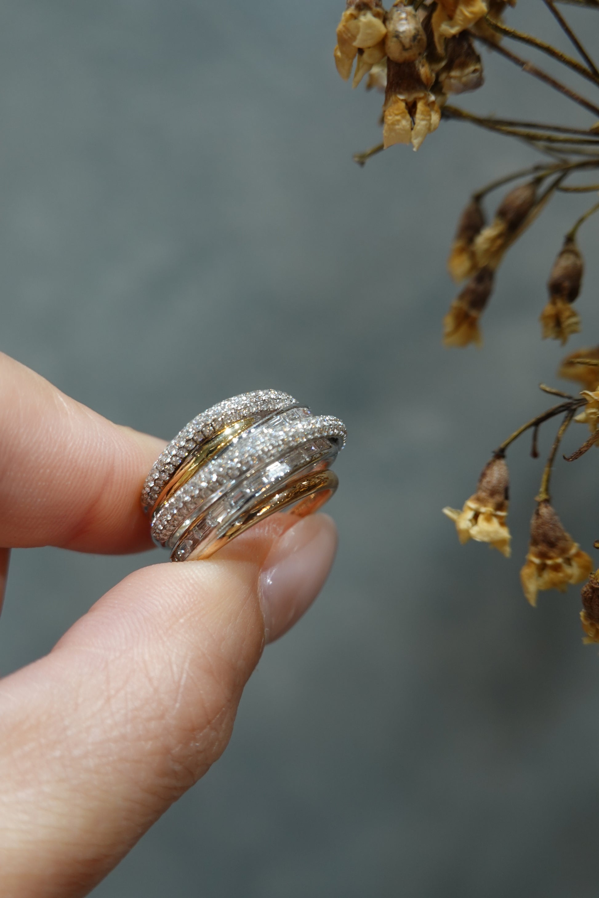 Veil Ring