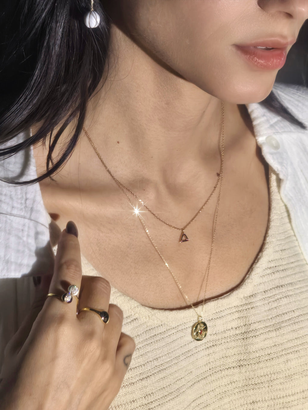 Calin Sunburst Necklace in Solid Gold