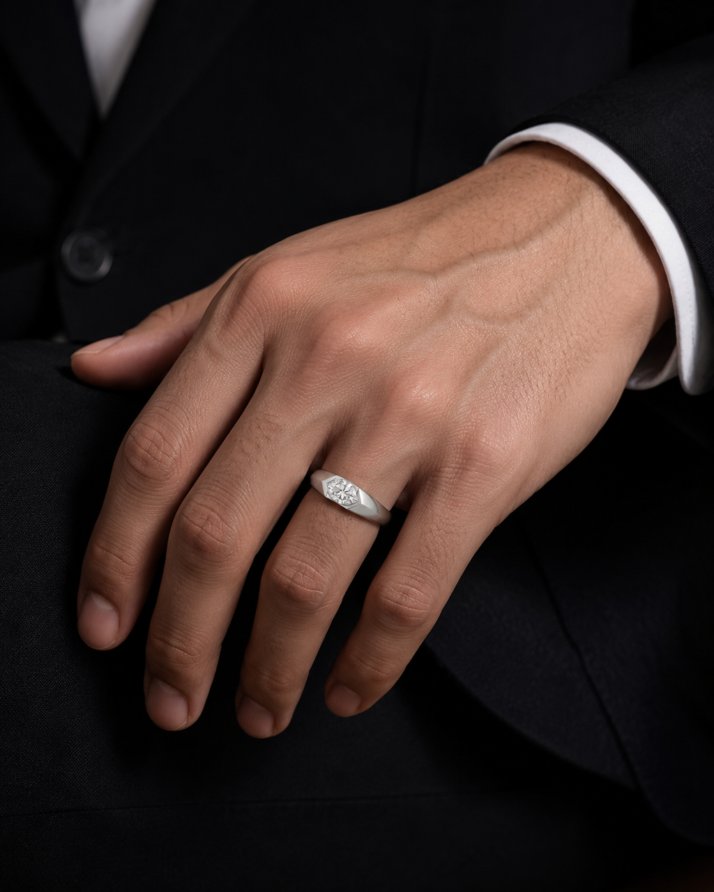 Égide Ring