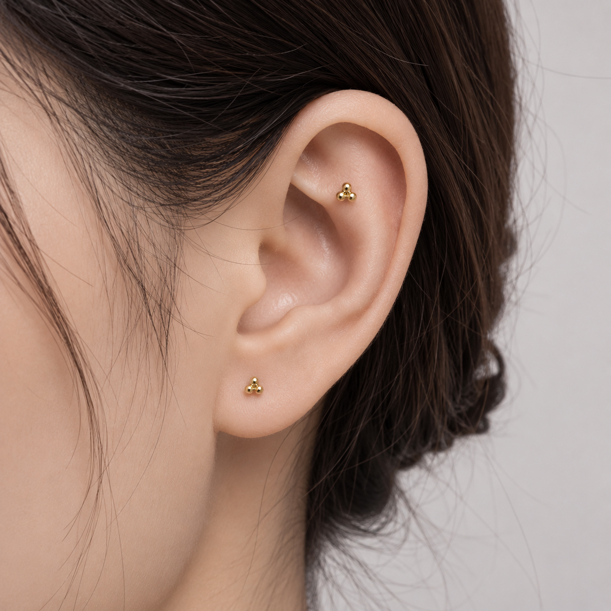 Petit Orba Flatback Earrings