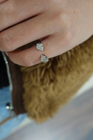 Petit Éclat Ring