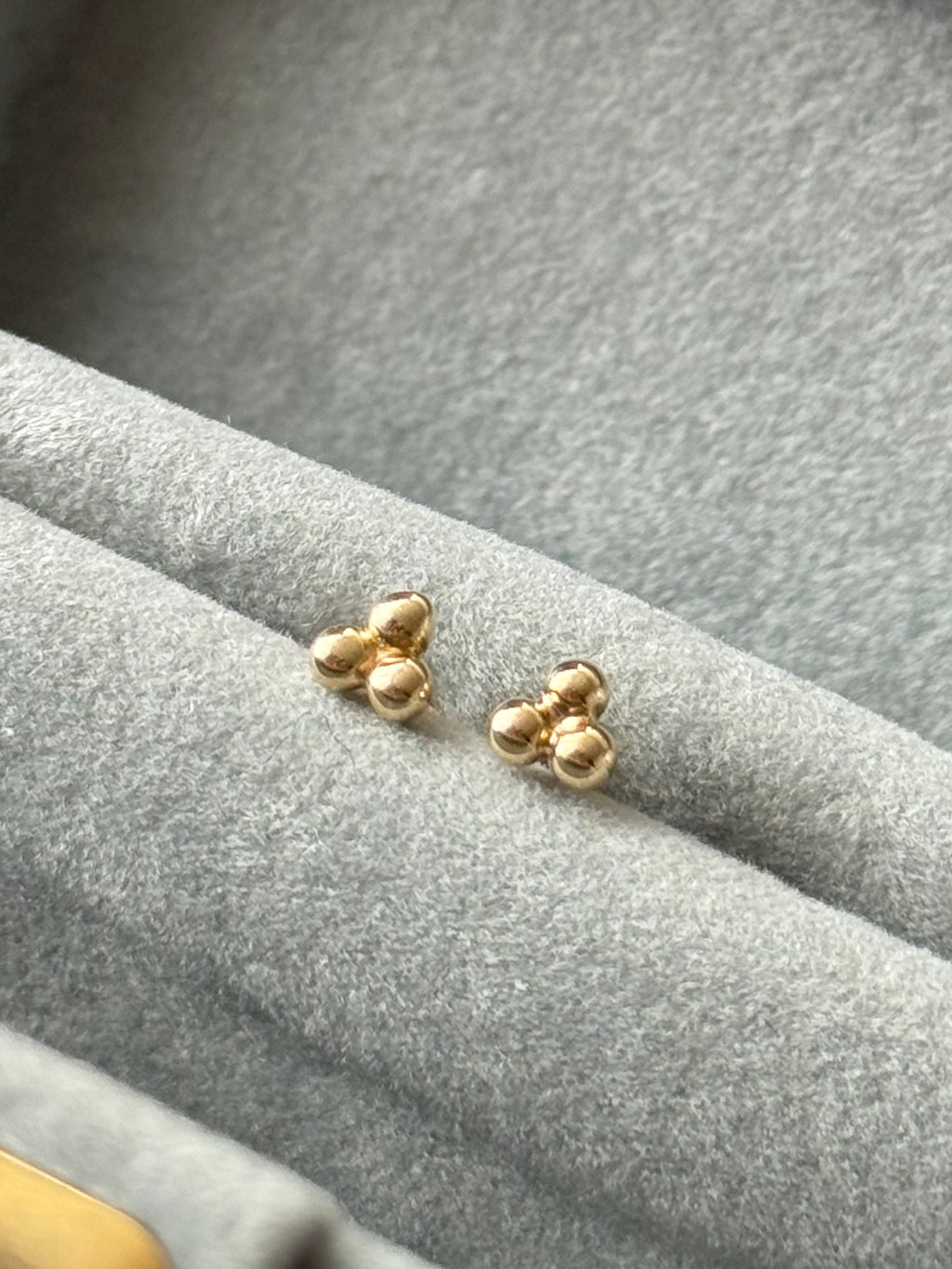 Orba Flatback Earring