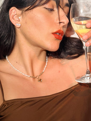 Glister Heart Pearl Necklace