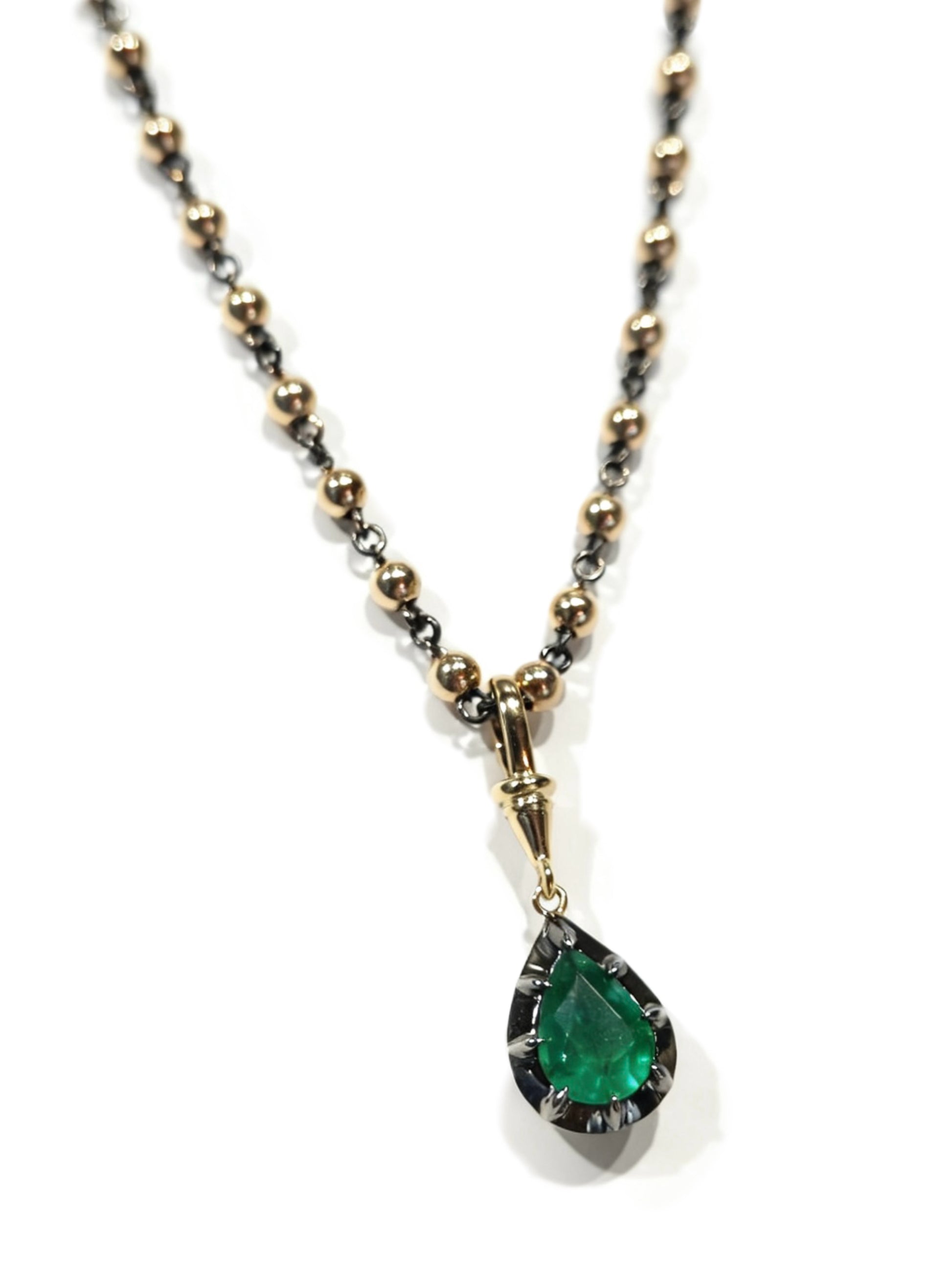 18K Gold Emerald Necklace