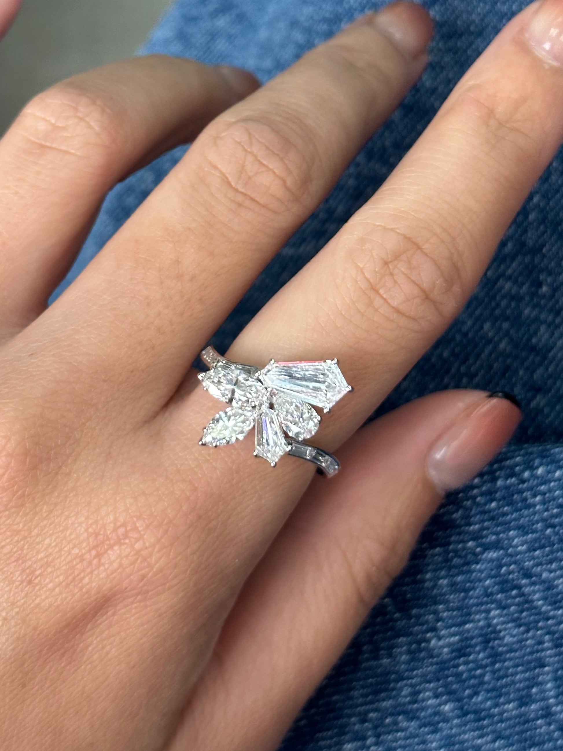 Flèche Kite Diamond Ring