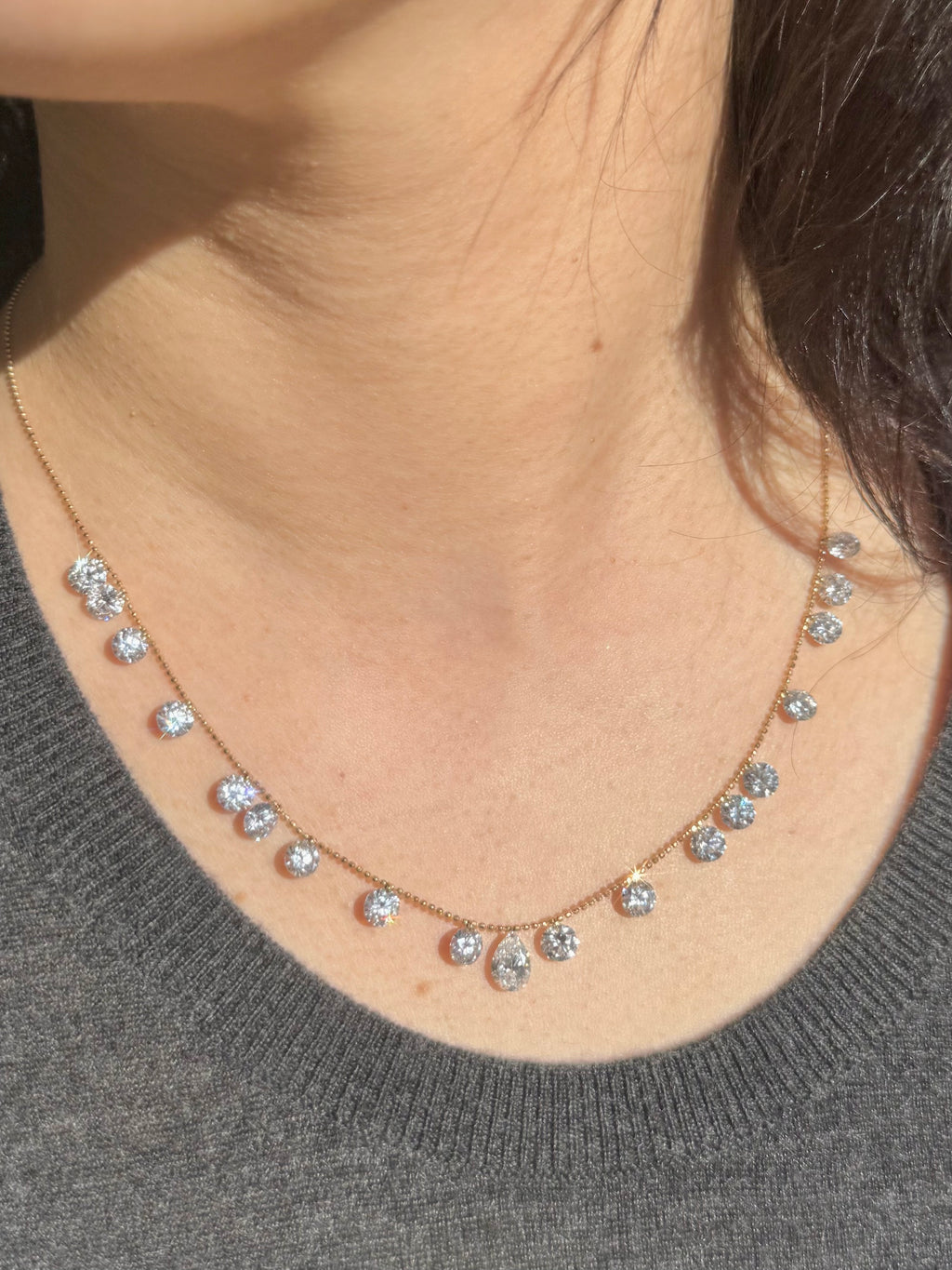 En L'air Floating Diamond Necklace