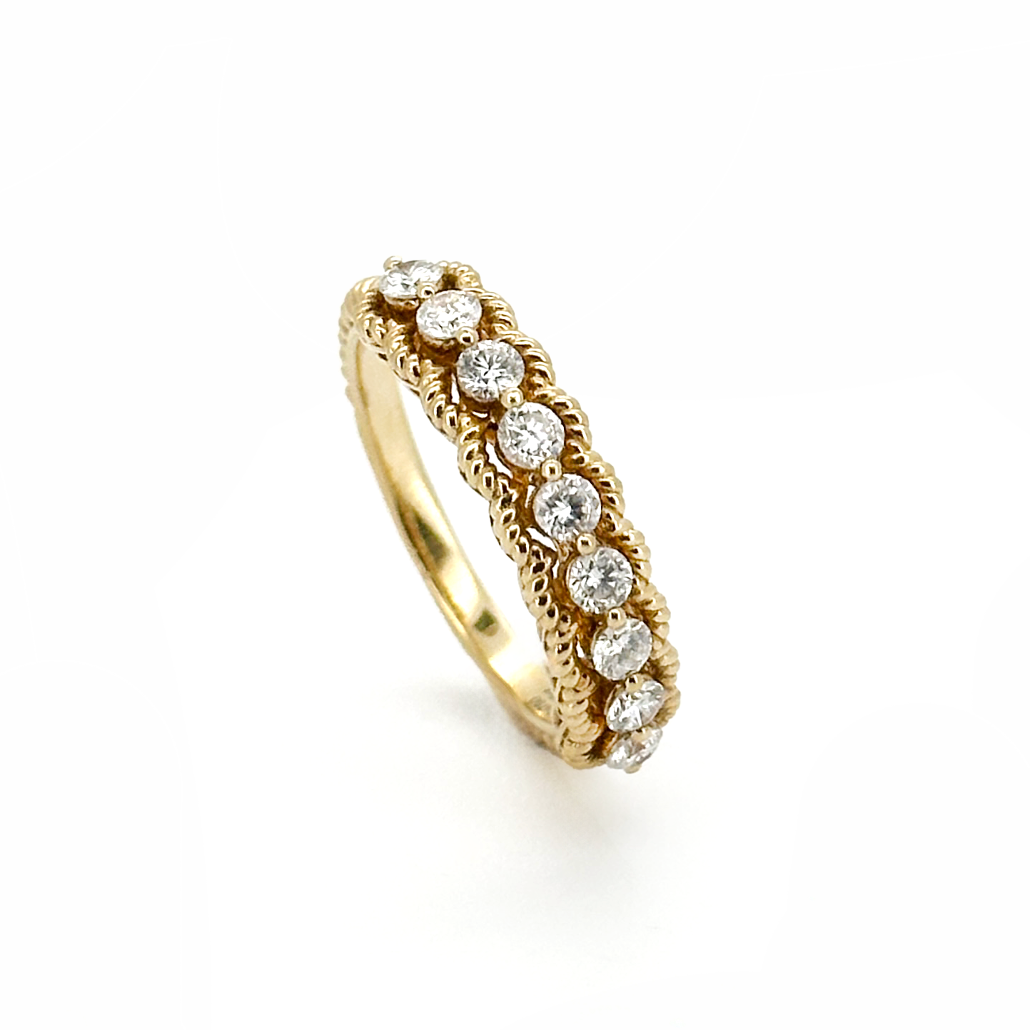 18K Gold Diamond Ring