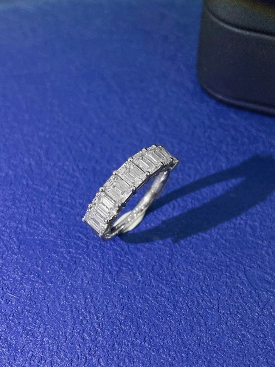 Majesté Ring