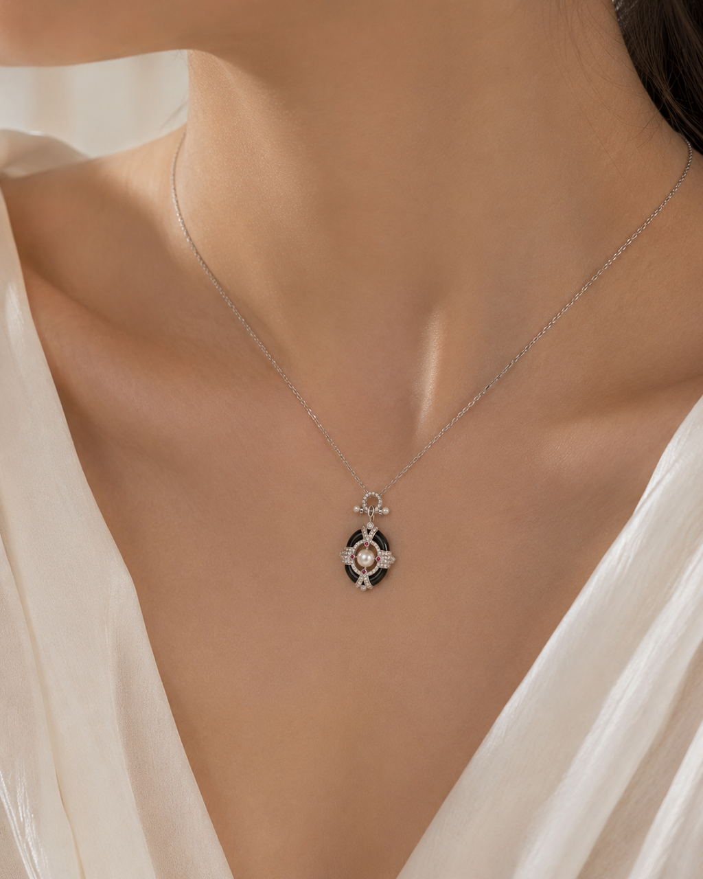 The Reverie Pendant