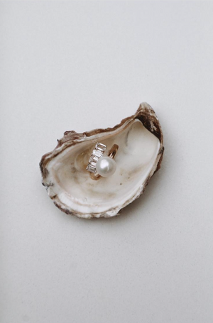 Selene’s Glow Ring