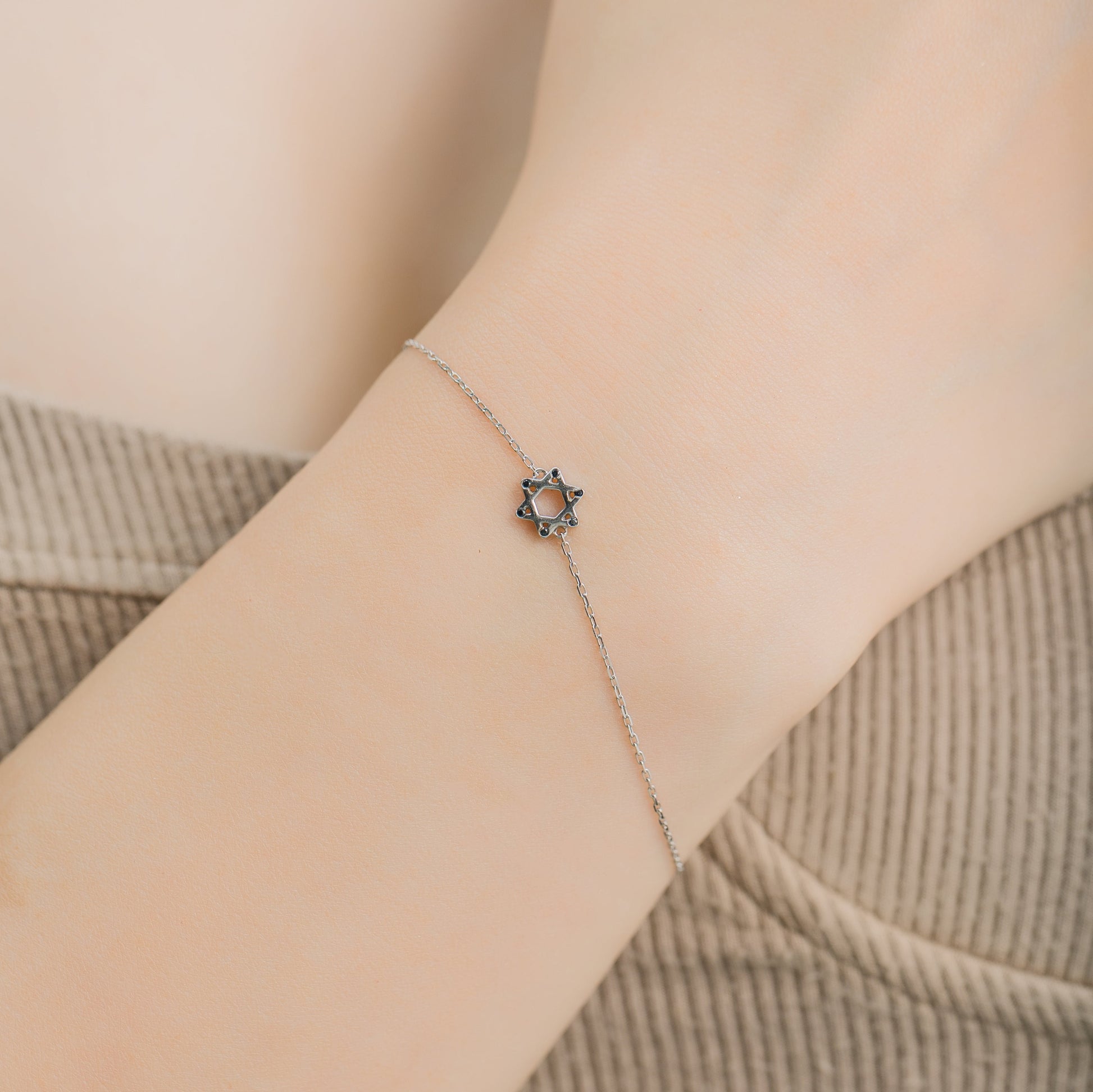 Star of David Bracelet in Solid Gold White Gold