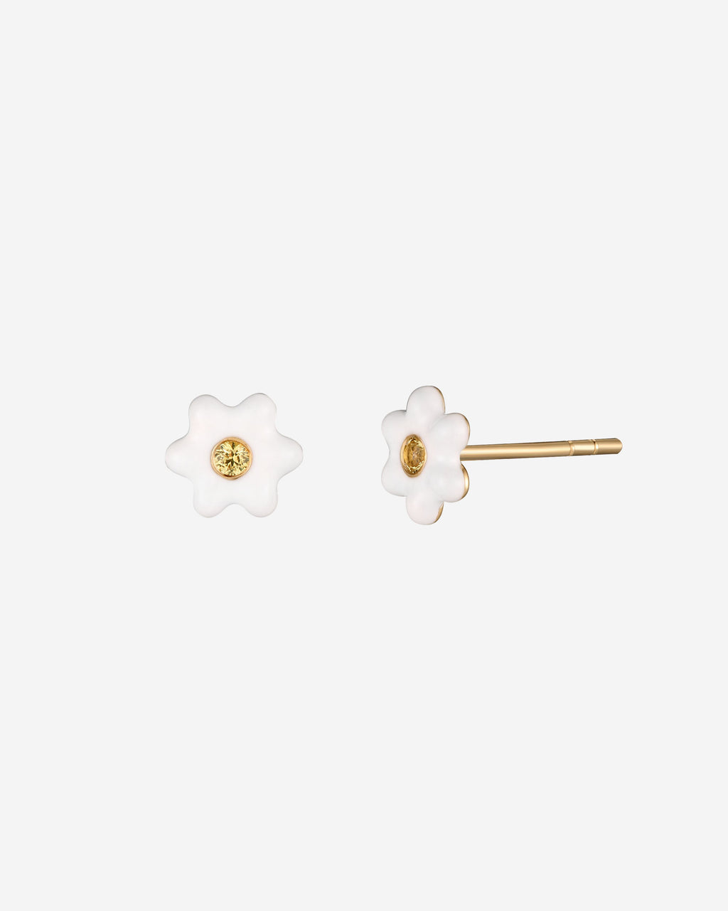 Daisy Delight Stud Earring