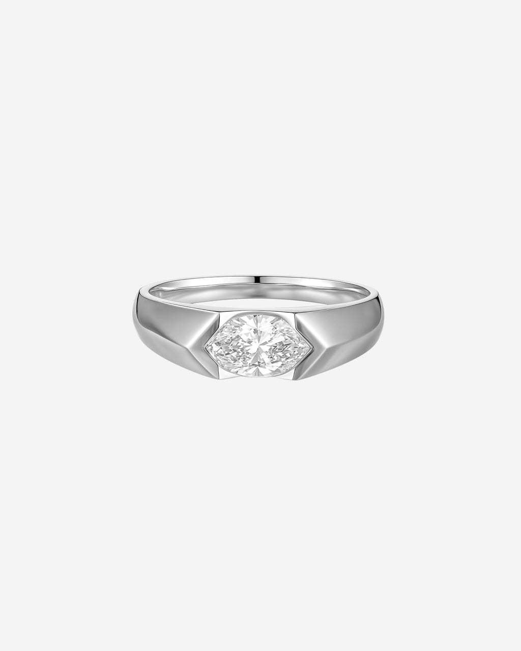 Égide Ring