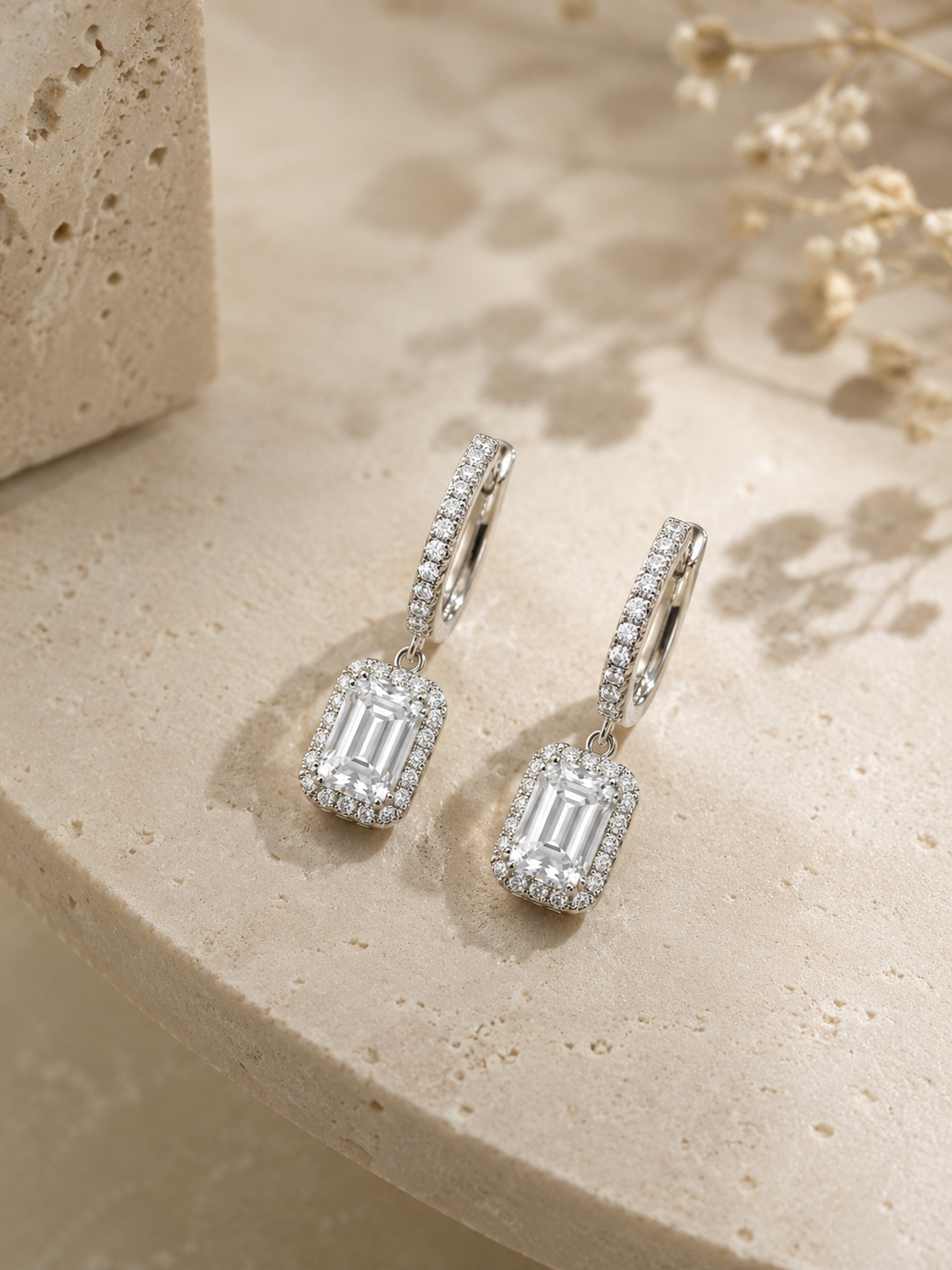 Lumière Huggie Earrings