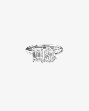 Enlacé Diamond Ring
