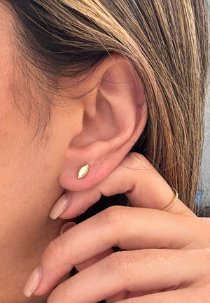 Serena Flatback Earring