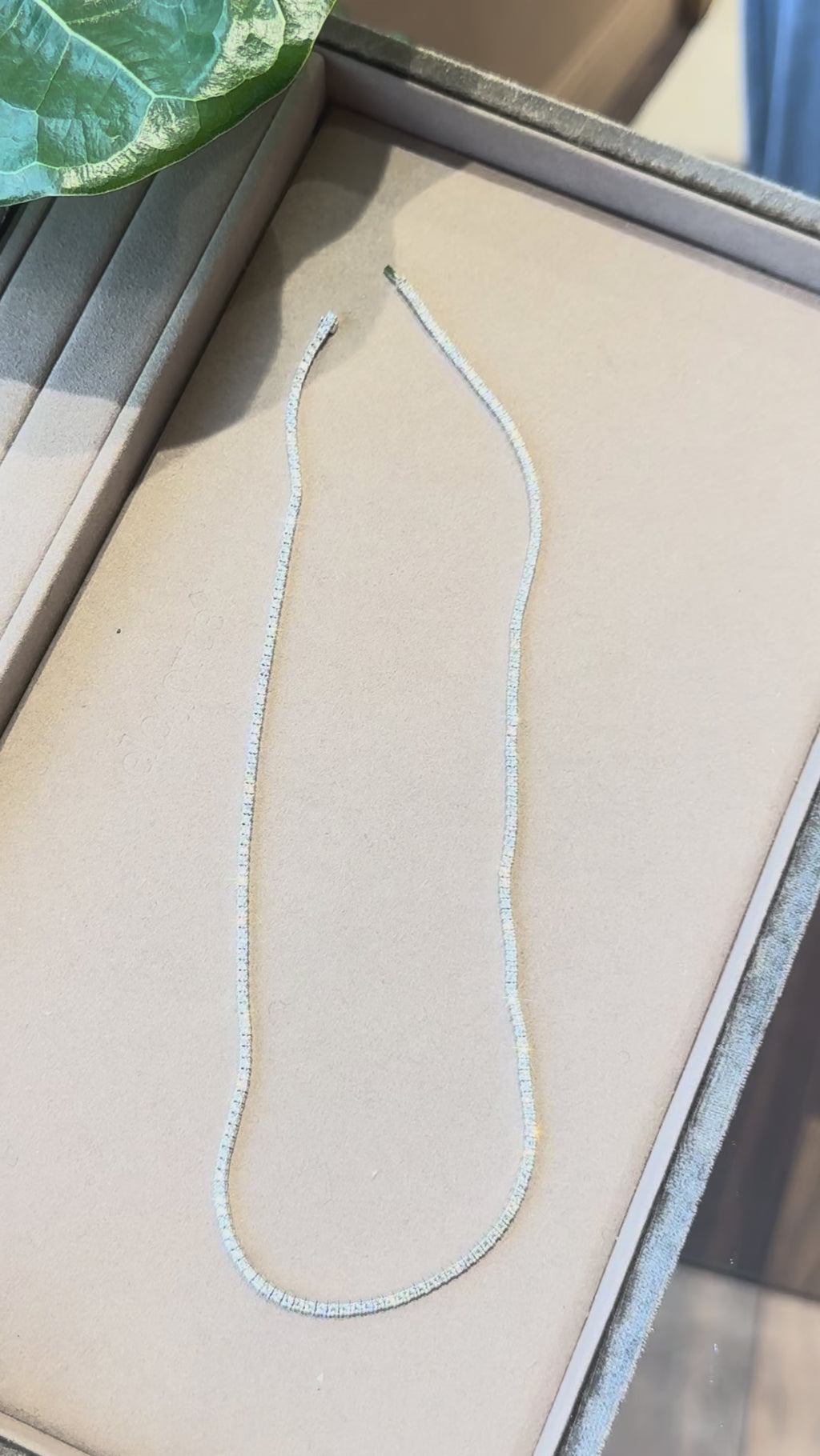 Lumière Necklace