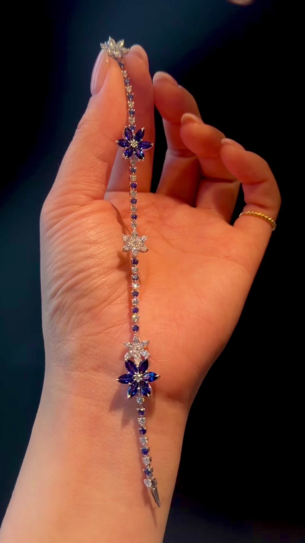 Fleur Céleste Bracelet