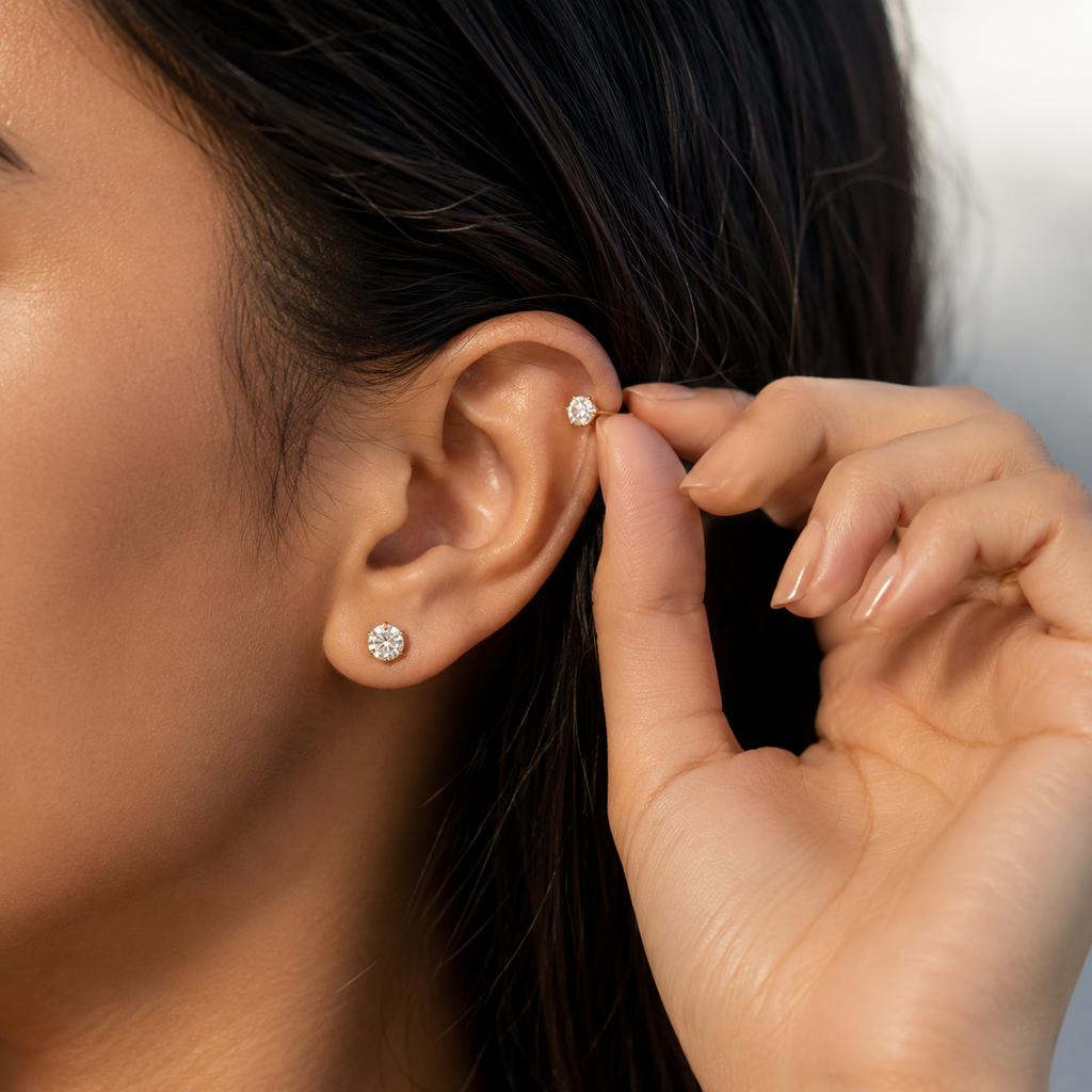 Griffe Diamond Flatback Earring